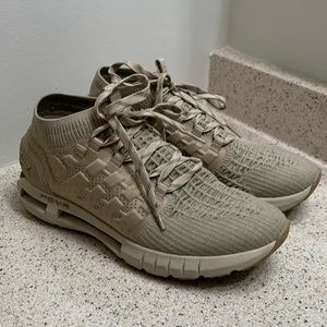 Men’s Under Armour Phantom Hovr - Sz11